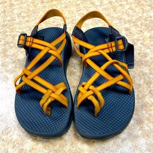 Chaco size 8 womens